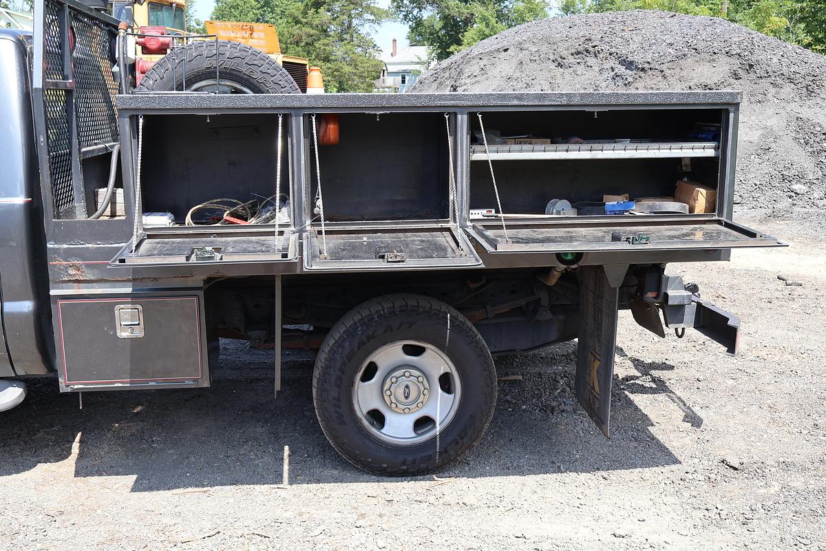 Used 2005 FORD F-350