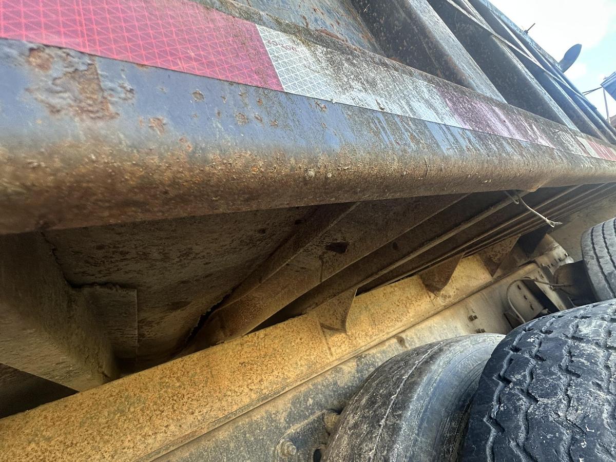 Used 2004 STERLING L7500