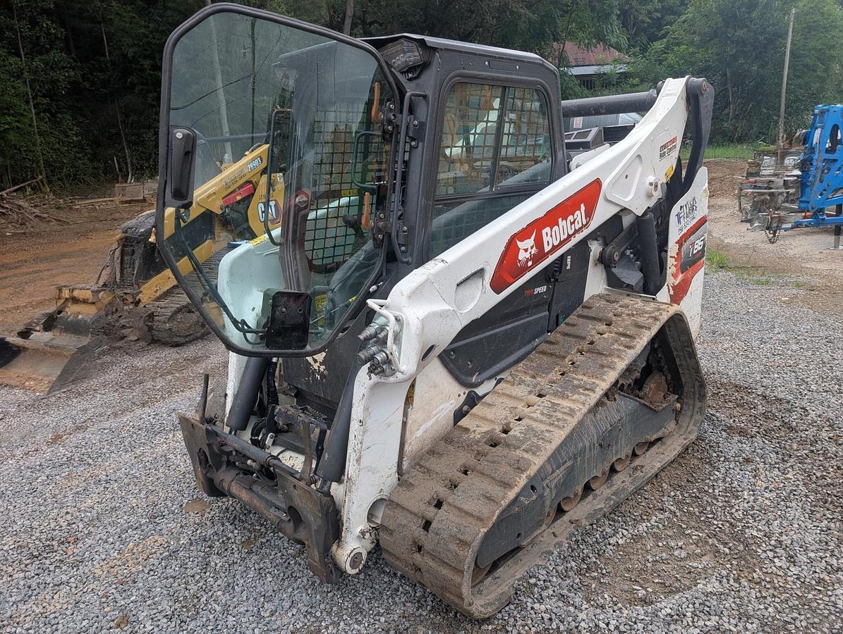 Used 2023 BOBCAT T86