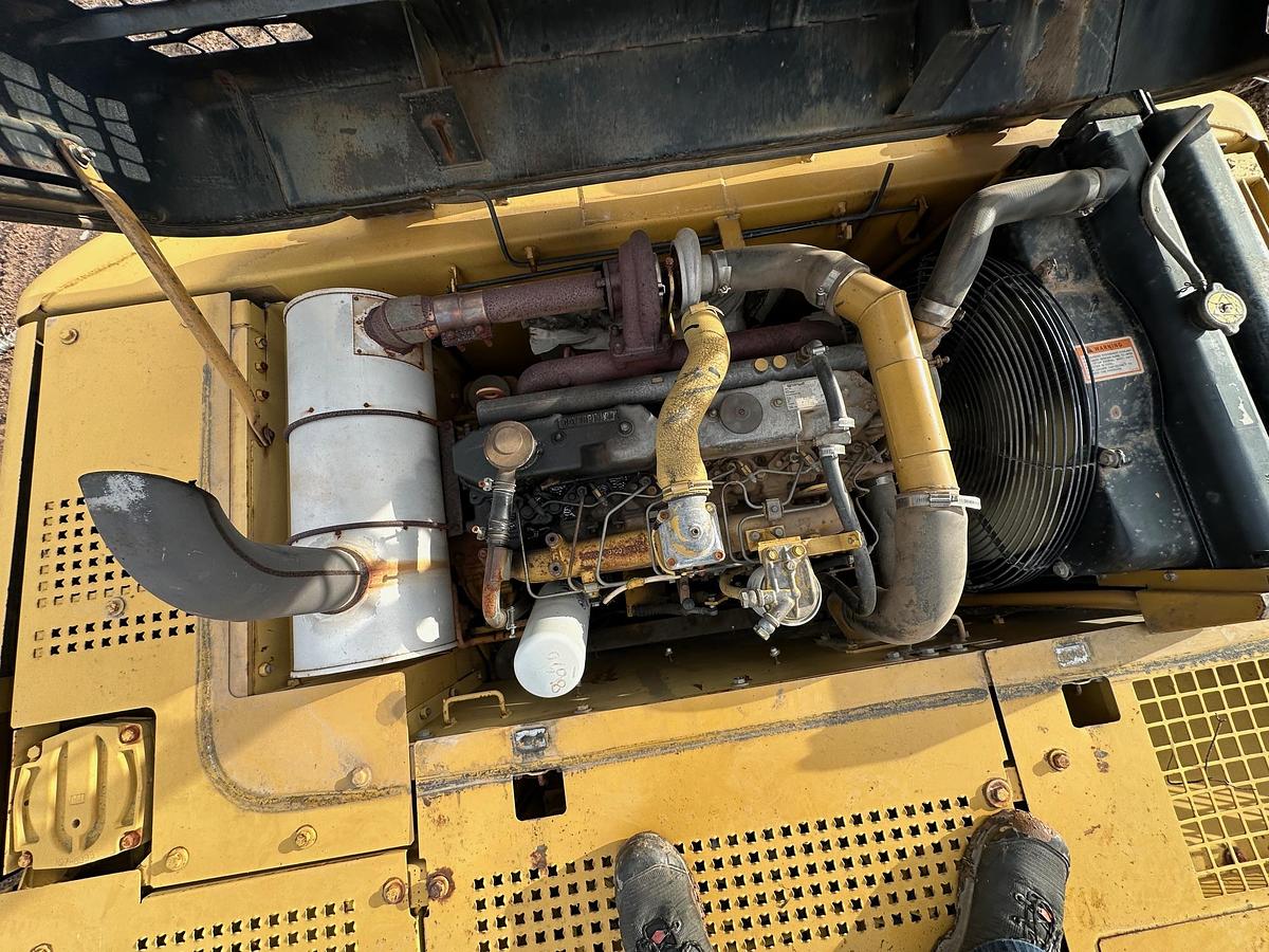 Used 1999 CATERPILLAR 320B L