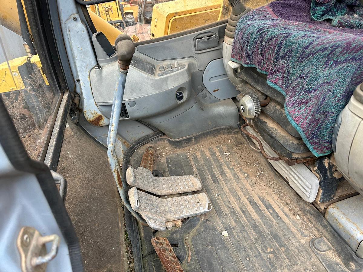 Used 2001 DEERE 330LC