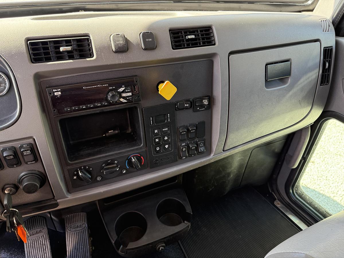 Used 2017 STELLAR 10621