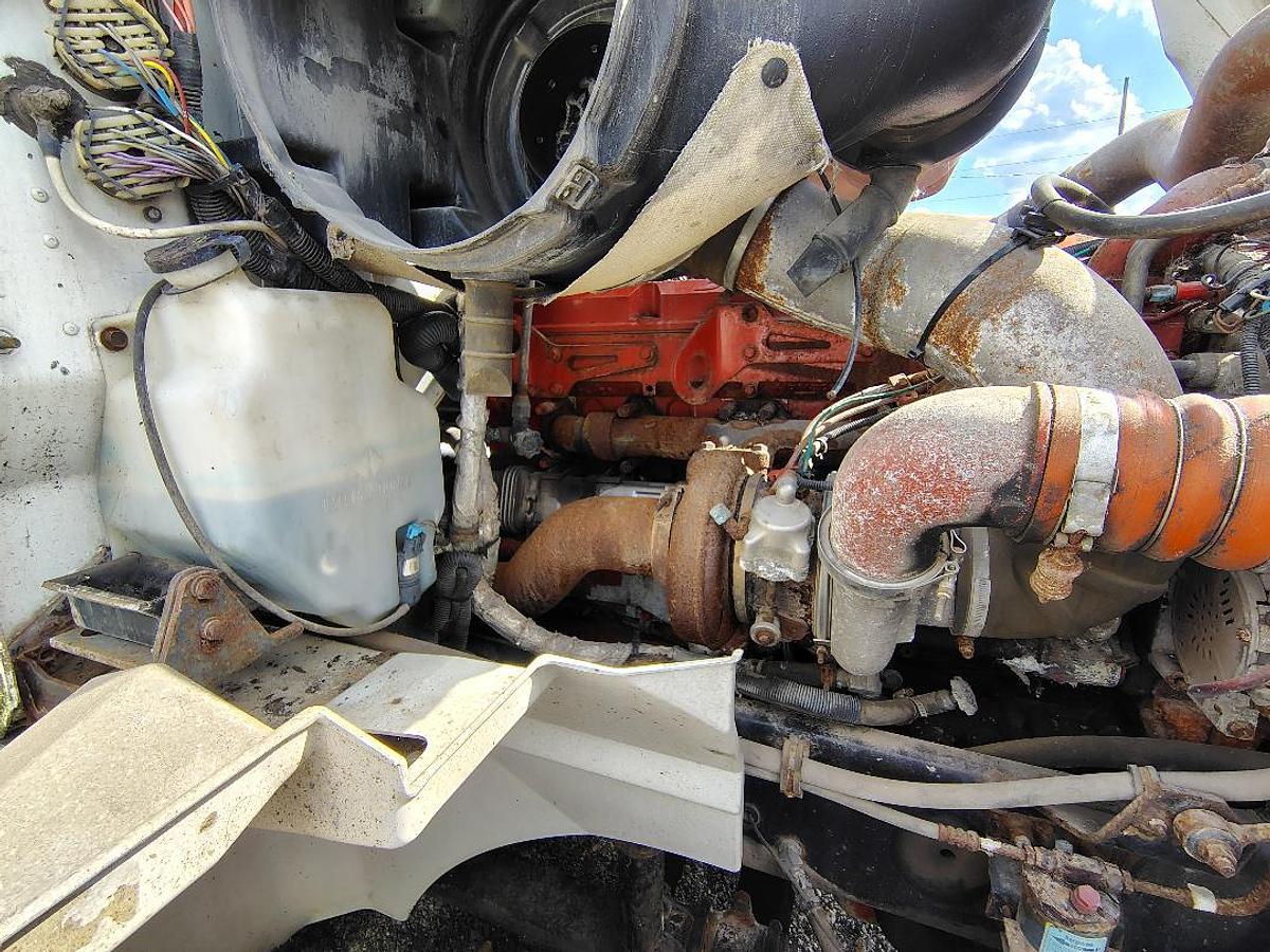 Used 2005 INTERNATIONAL 9400i Eagle