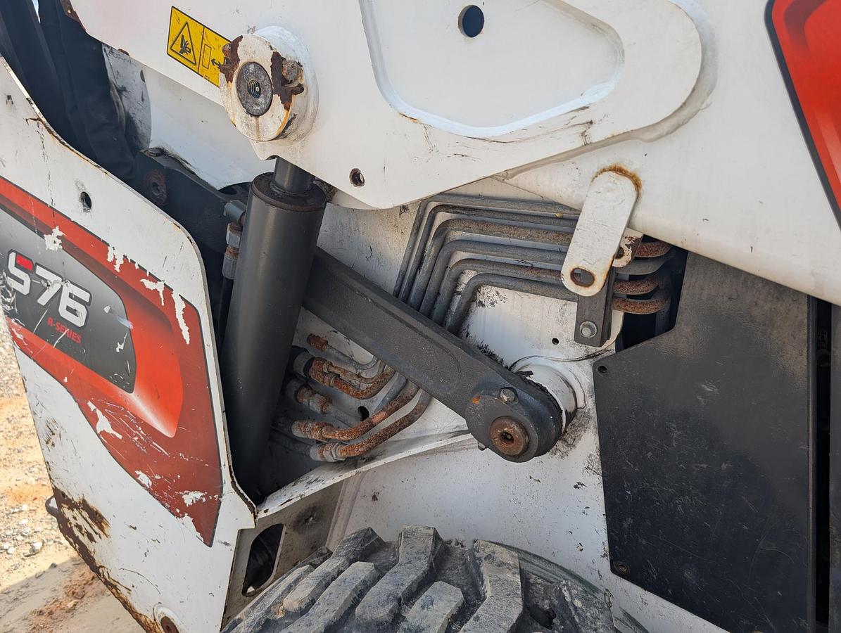 Used 2023 BOBCAT S76