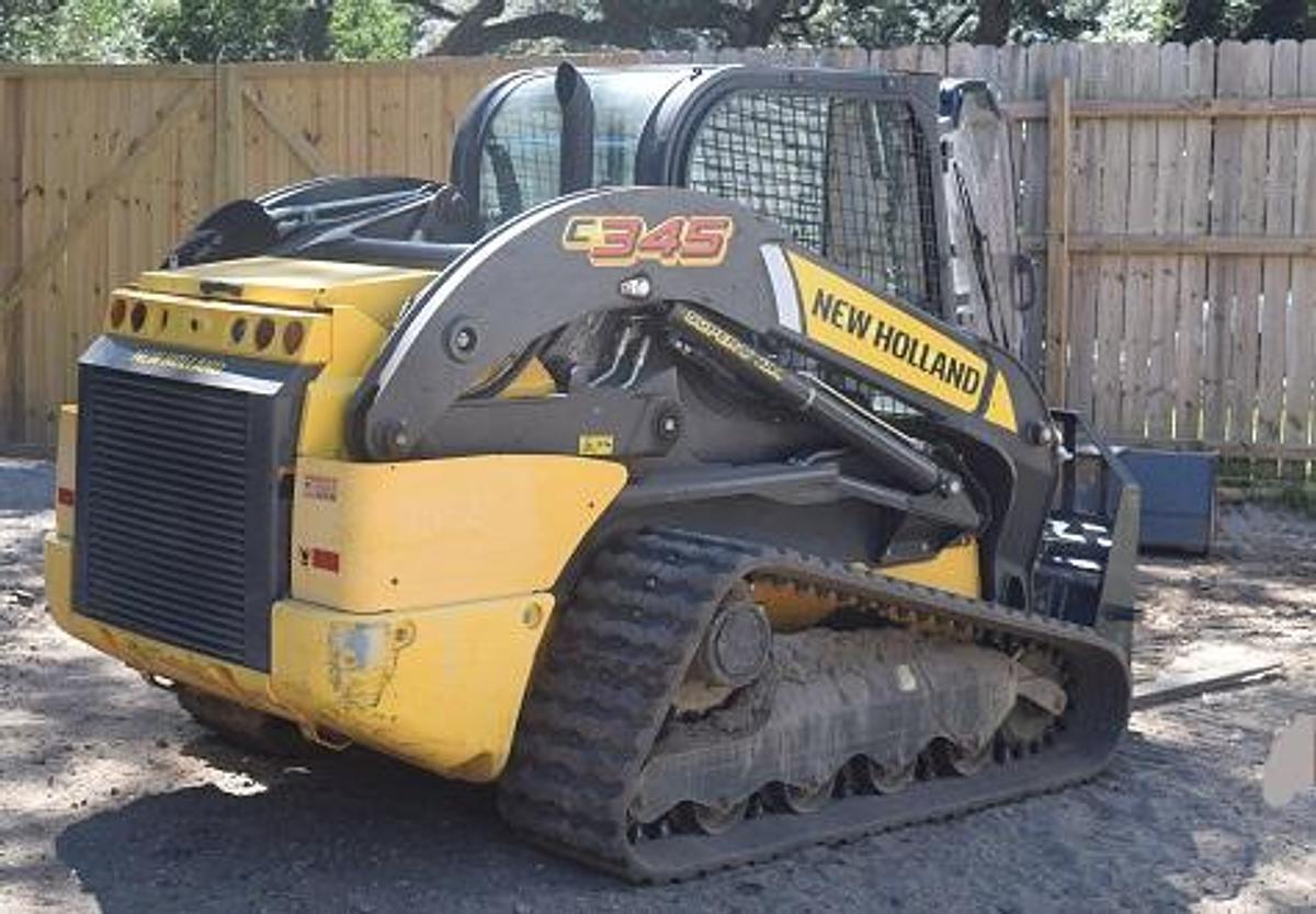 Used 2022 NEW HOLLAND C345