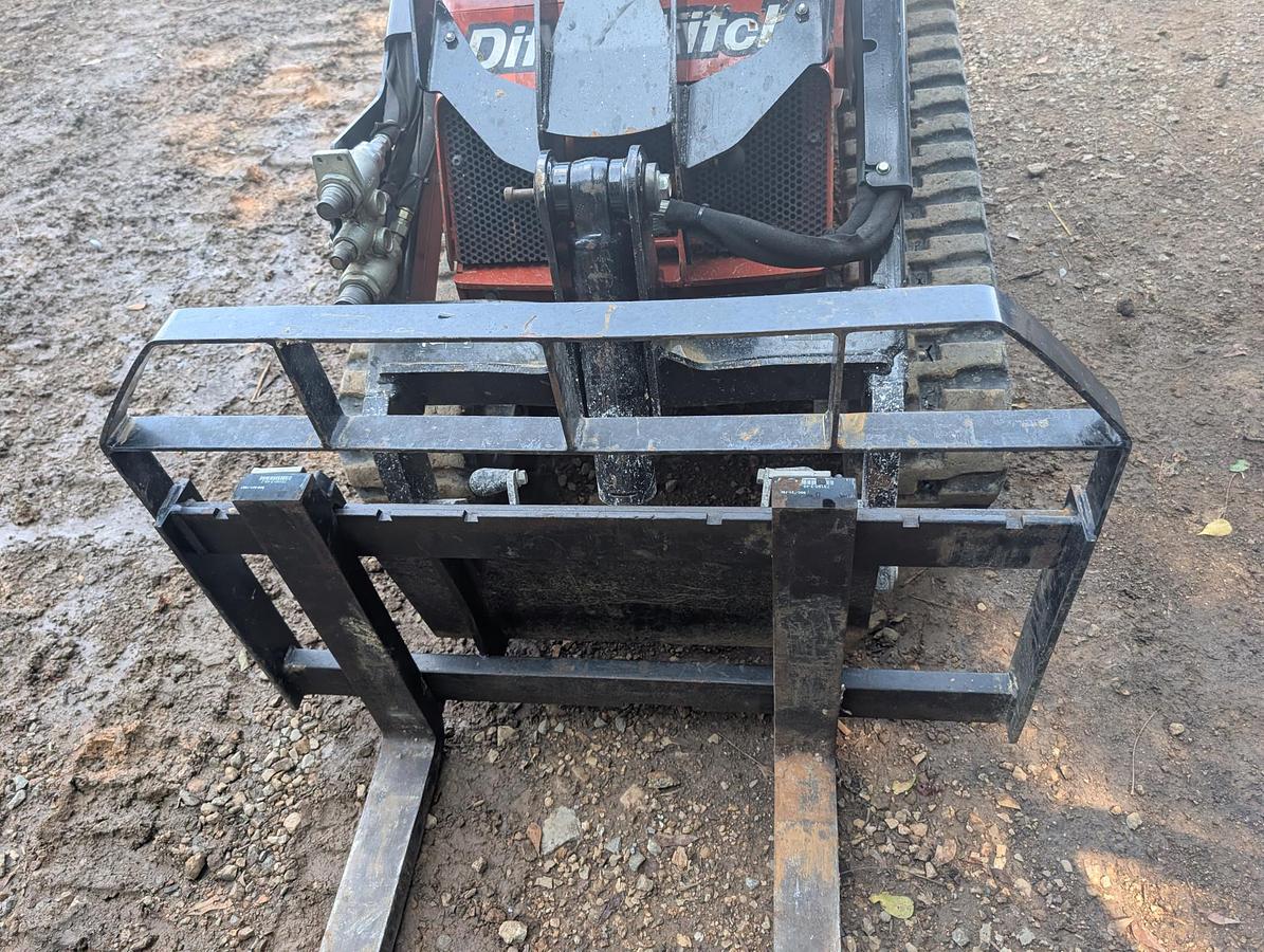 Used 2023 DITCH WITCH SK1050