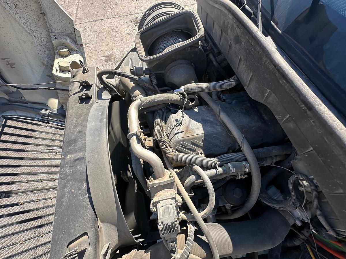 Used 2010 INTERNATIONAL 4300 Service Truck