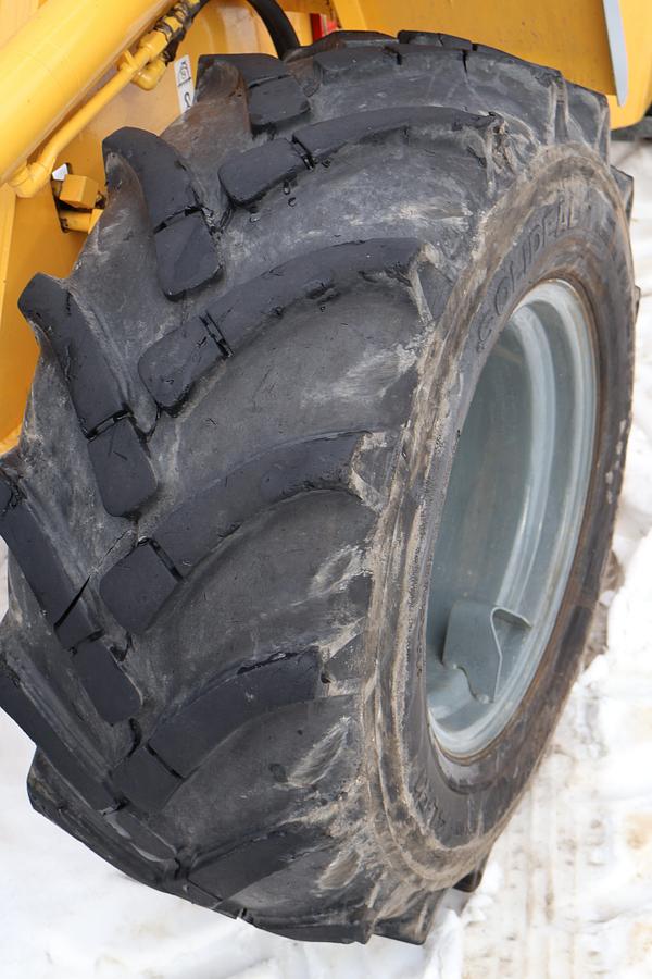 Used 2000 DEERE 244H