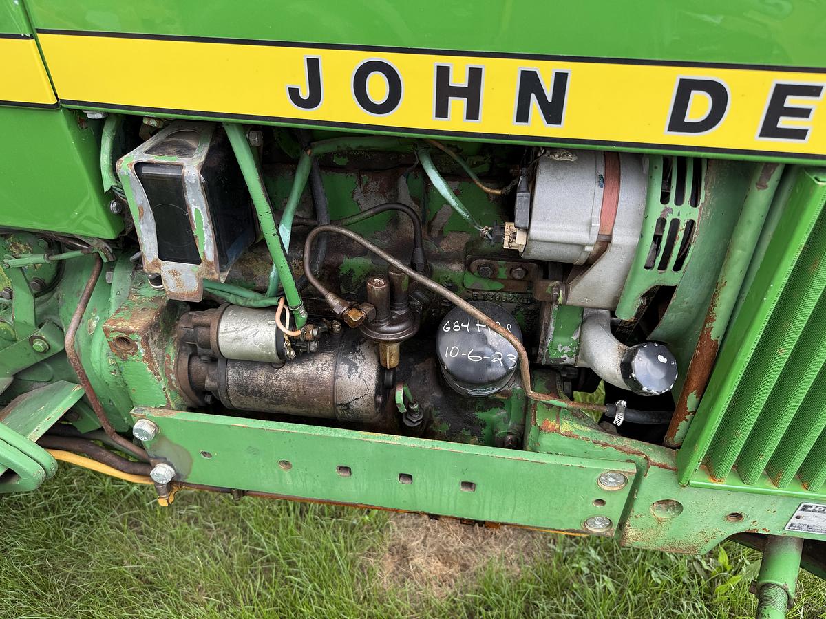 Used 1975 JOHN DEERE 1530