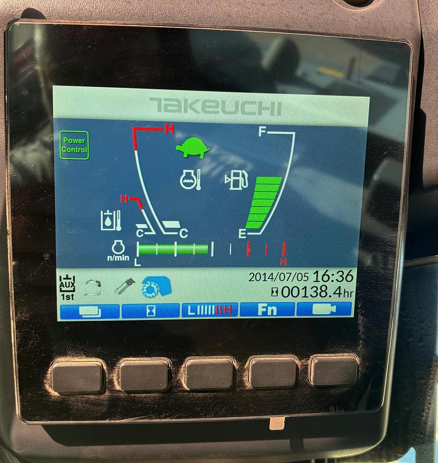 Used 2024 TAKEUCHI tl6r