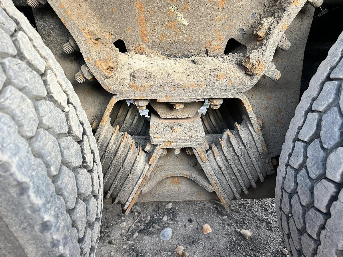 Used 2013 KENWORTH t800