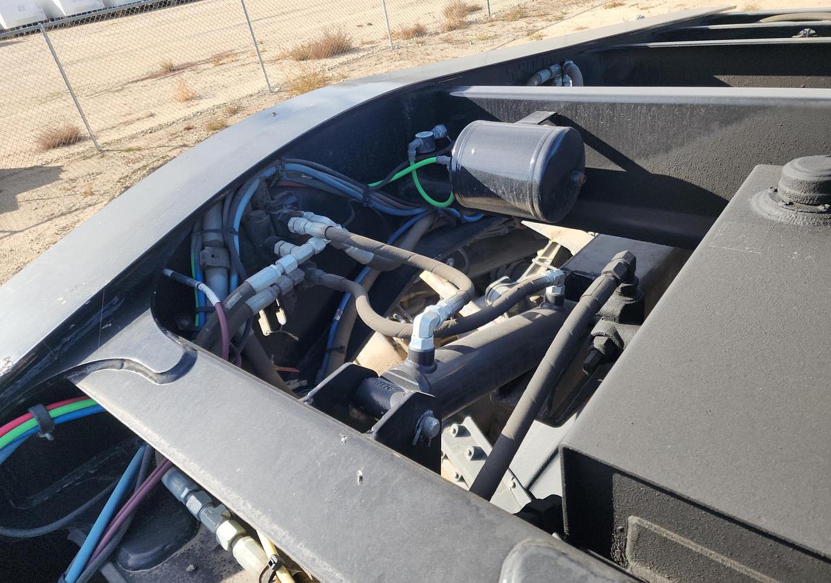 Used 2021 TRAIL KING 53' x102