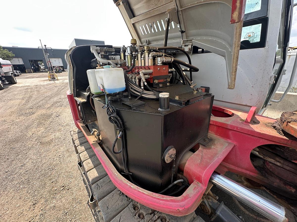 Used 2013 TAKEUCHI TB285