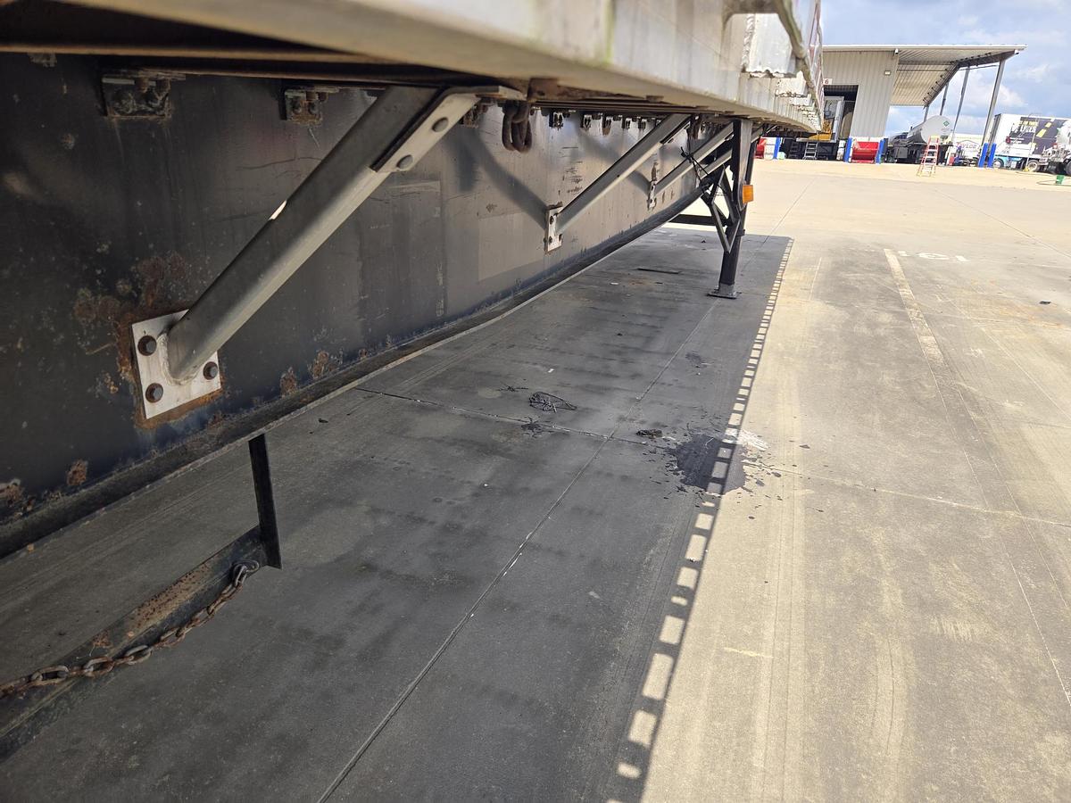 Used 2004 GREAT DANE 48 x 102