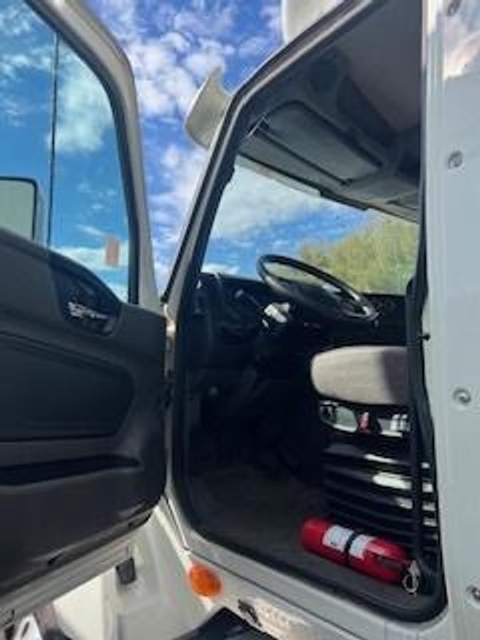 Used 2019 INTERNATIONAL LT625