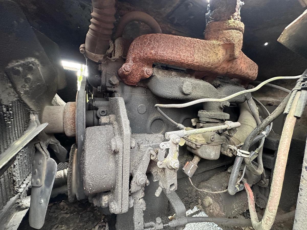Used 1988 WHITE/GMC Brigadier Oil Distributor