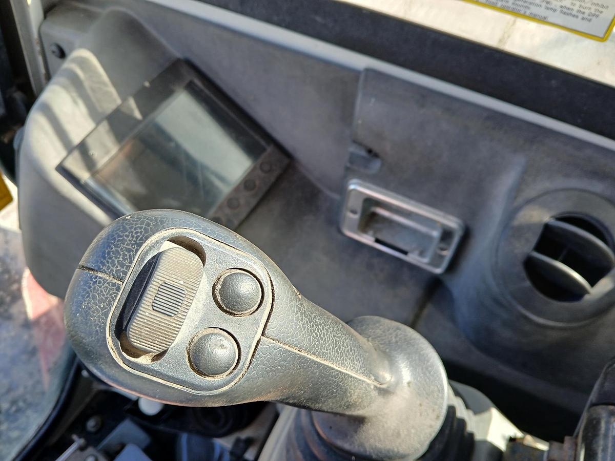 Used 2019 TAKEUCHI TB280FR