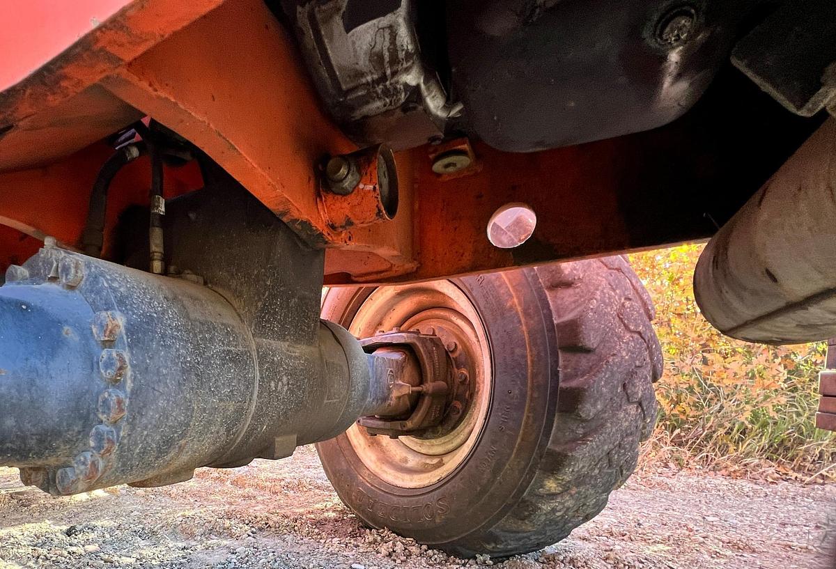 Used 2007 SKY TRAK 8042