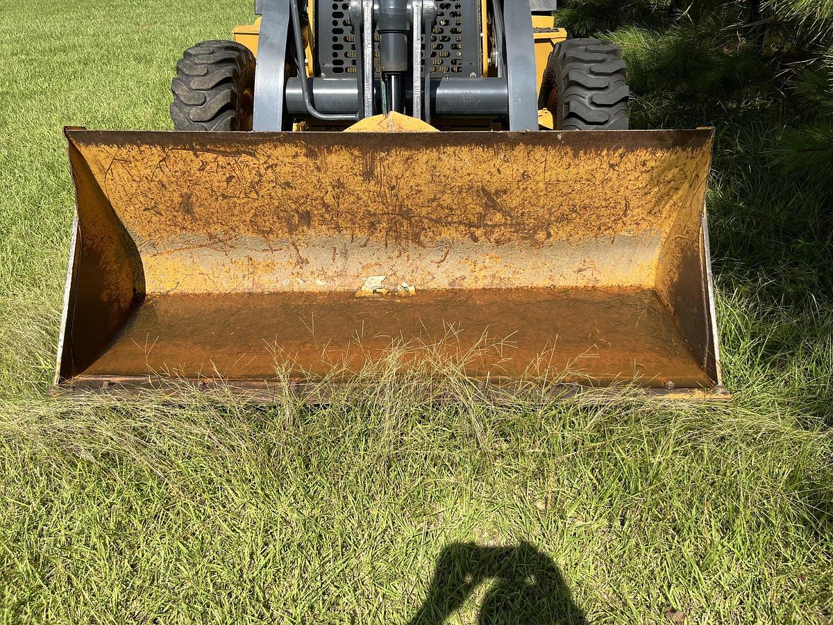 Used 2012 DEERE 310J