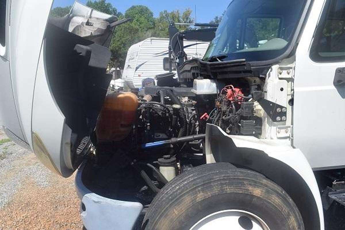 Used 2014 INTERNATIONAL 4300