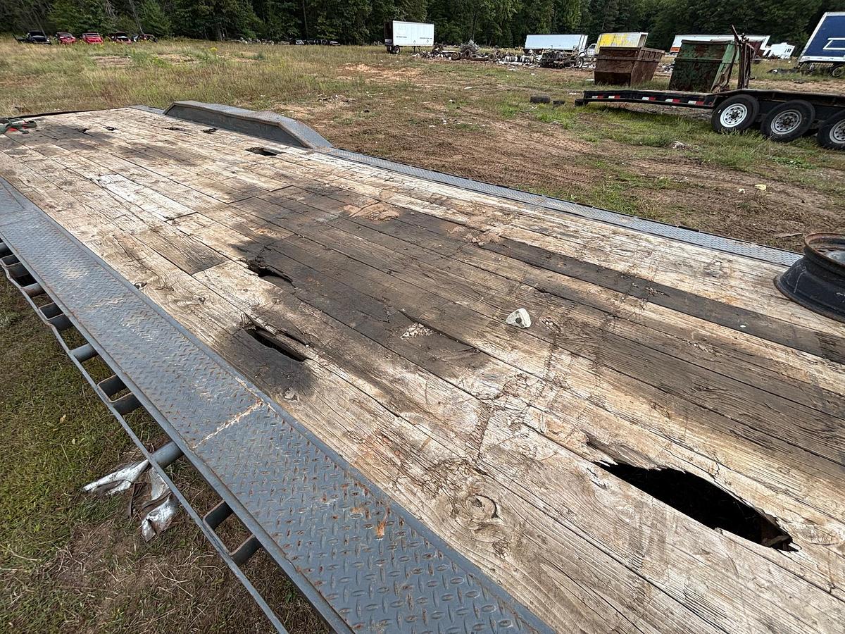 Used 2021 LAMAR H8024037