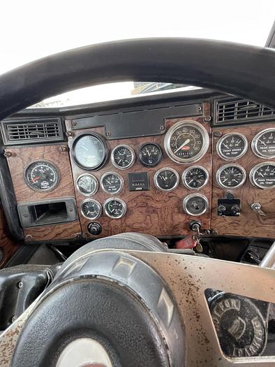 Used 1998 PETERBILT 379