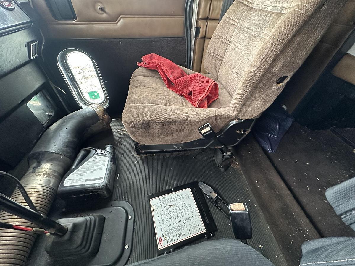 Used 1998 PETERBILT 379