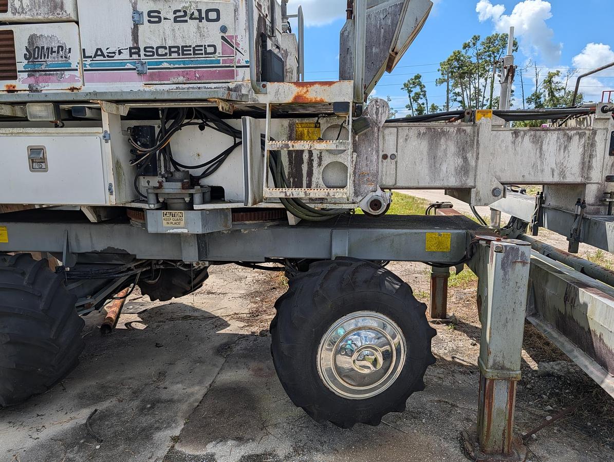 Used 2000 SOMERO S240