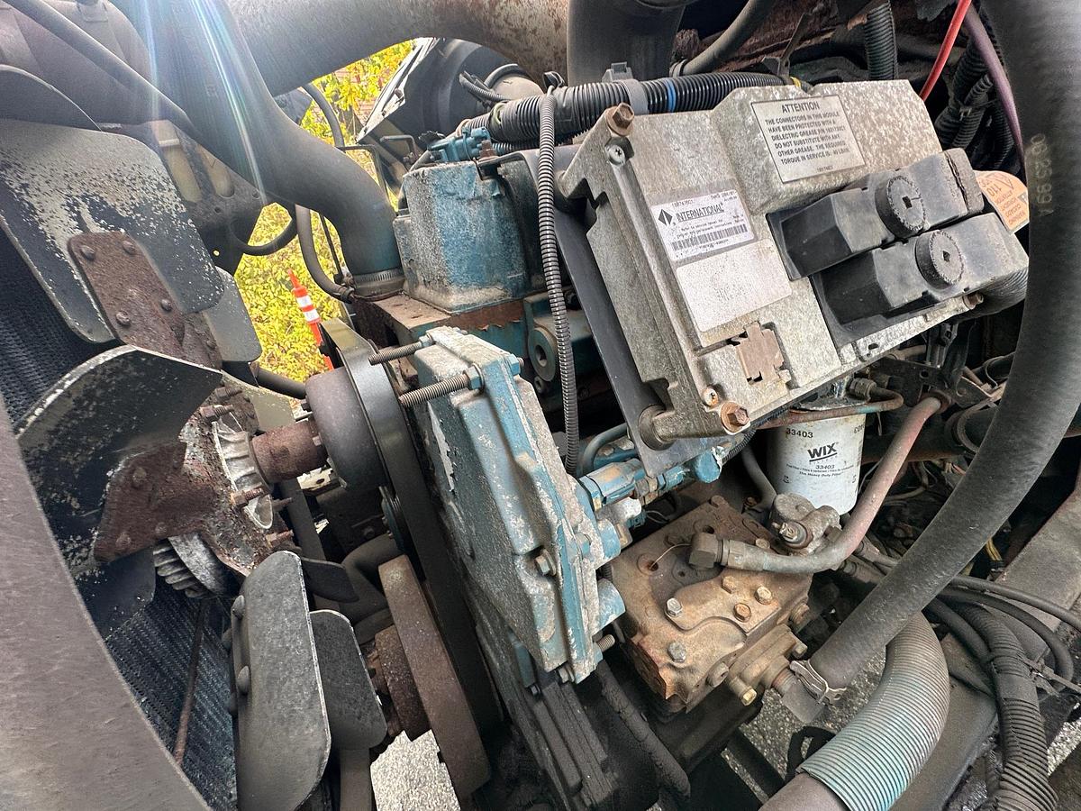 Used INTERNATIONAL 4800