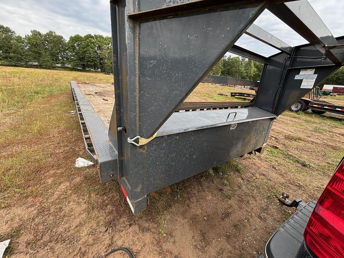 Used 2021 LAMAR H8024037