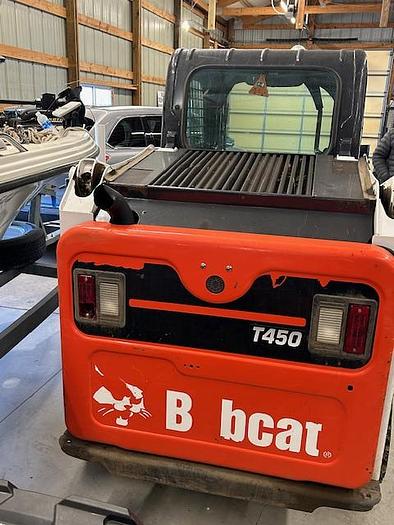Used 2019 BOBCAT T450