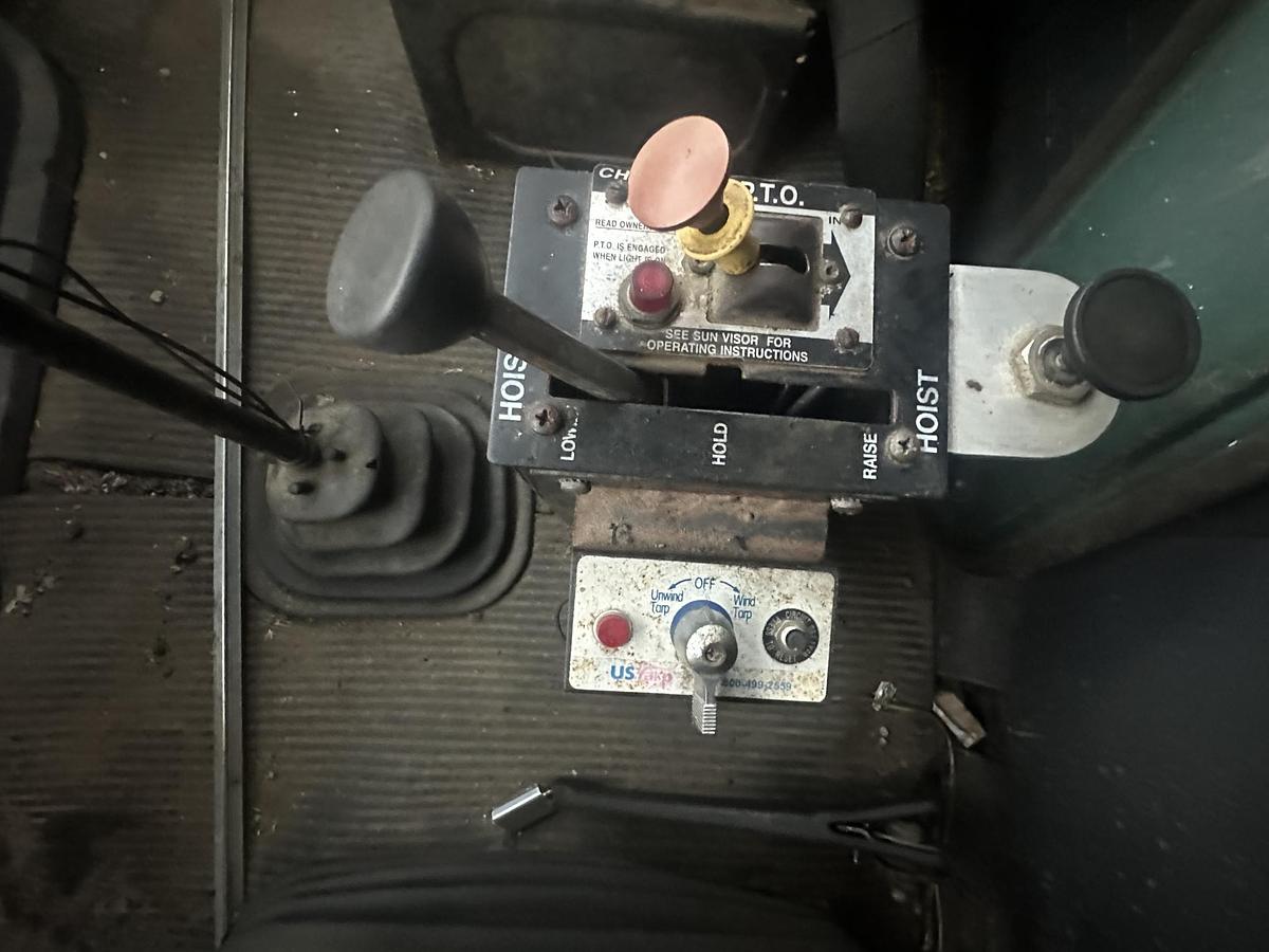 Used 1994 FORD L8000