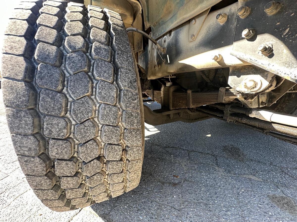 Used 2003 MACK DM690S