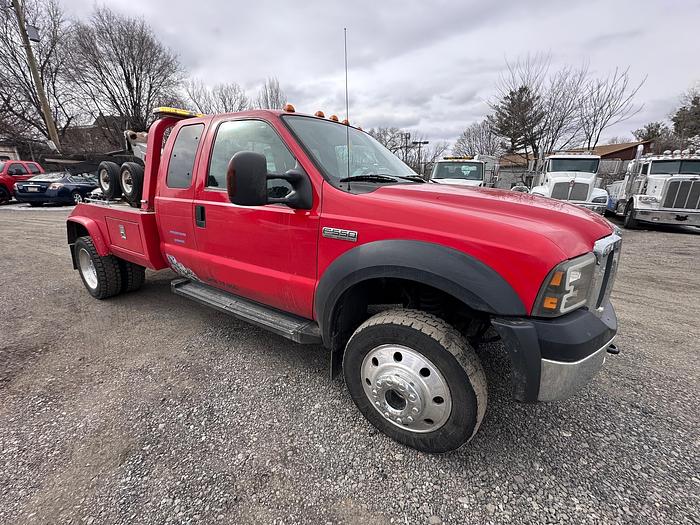 Used 2006 FORD F550 Lariat Wrecker
