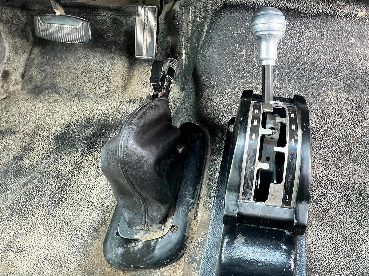 Used 2004 FORD F650 SD