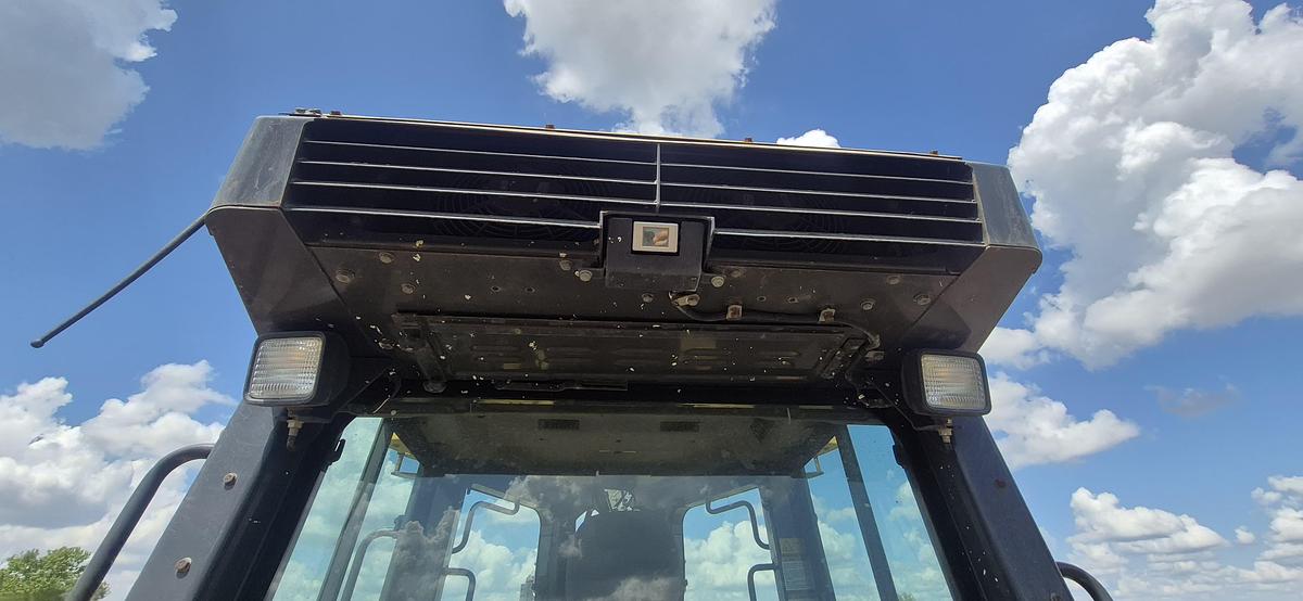 Used 2016 KOMATSU D61PX-24