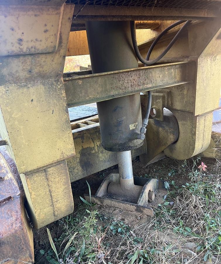 Used 2003 WITZCO Challenger