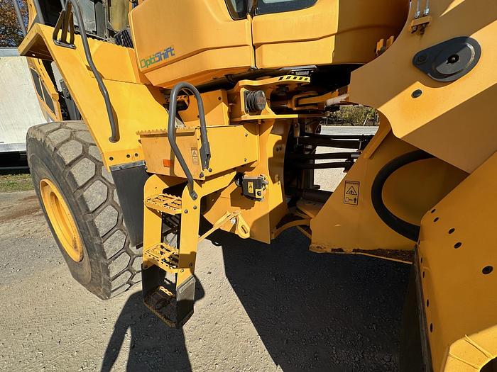 Used 2015 VOLVO L150H