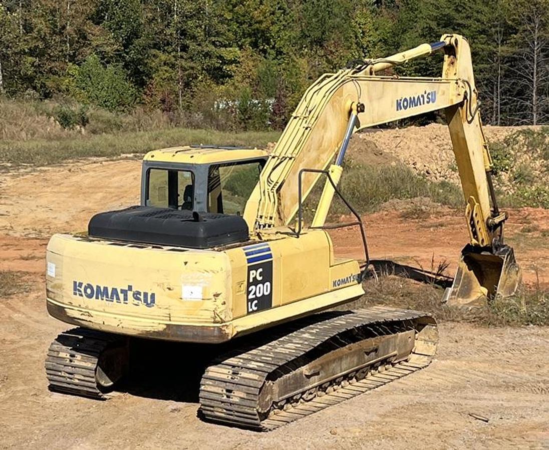 Used 2005 KOMATSU PC 200 LC-7L