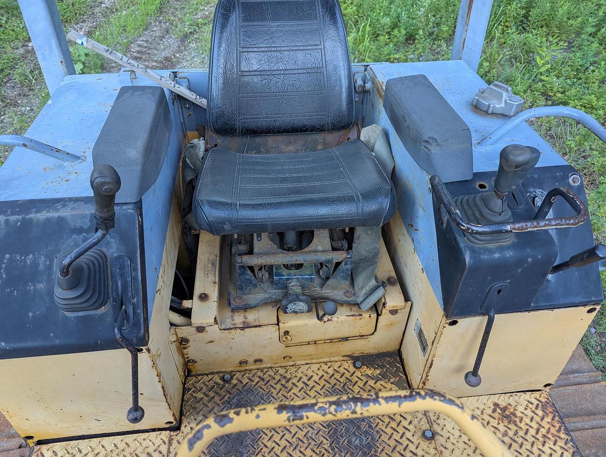 Used 1996 KOMATSU D31P