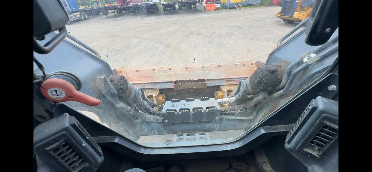 Used 2019 DEERE 332G