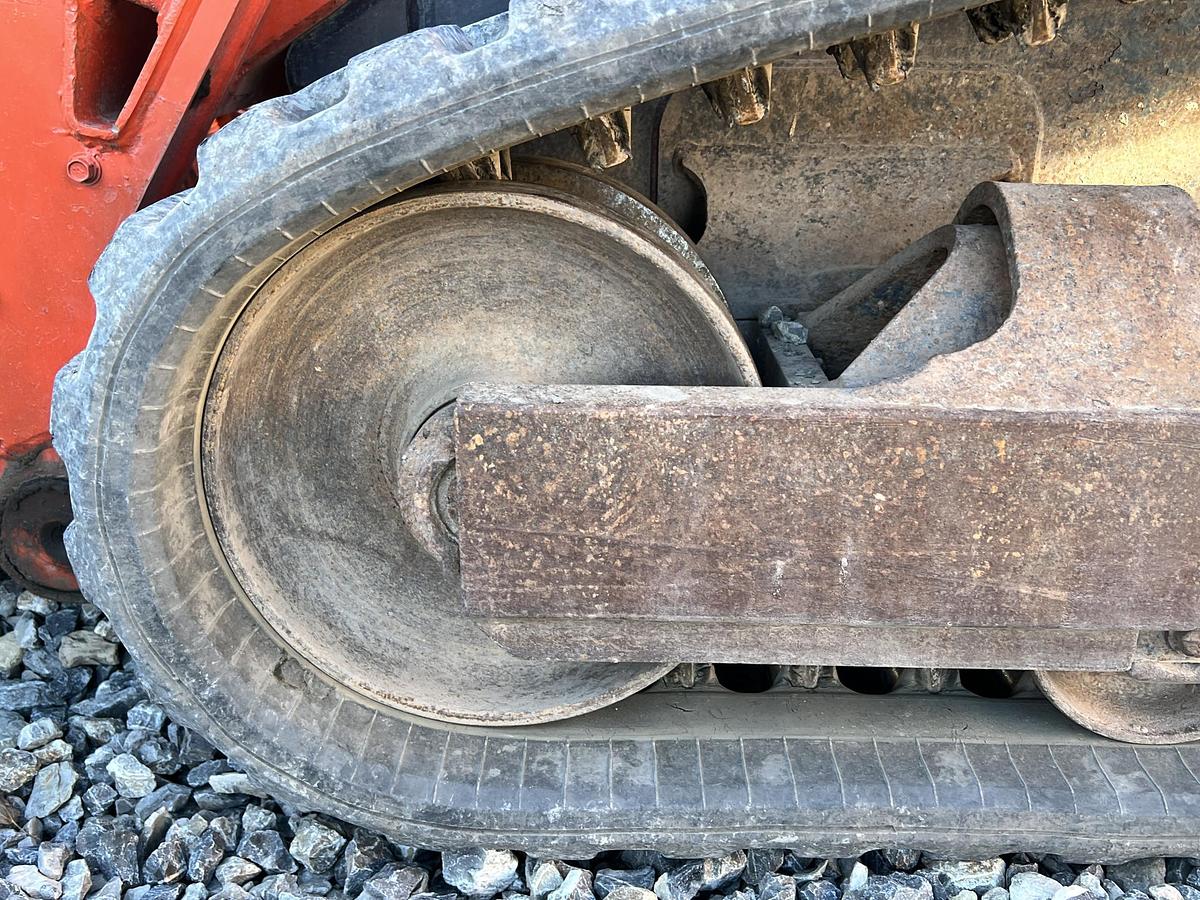 Used 2010 KUBOTA SVL75