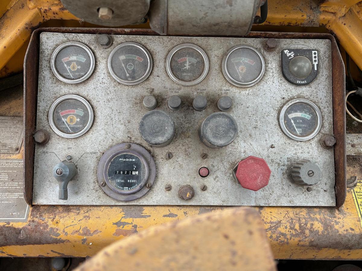 Used 1977 CATERPILLAR 980D