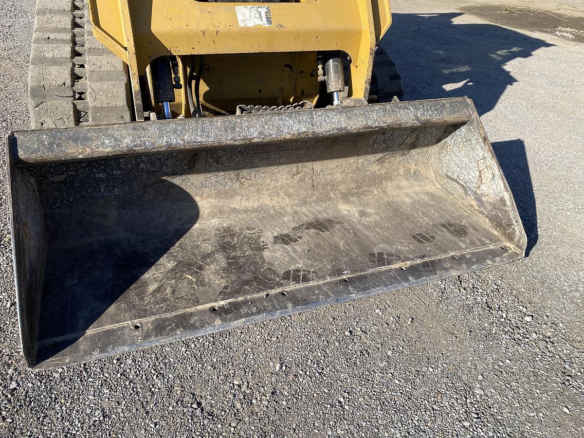 Used 2016 CATERPILLAR 259D