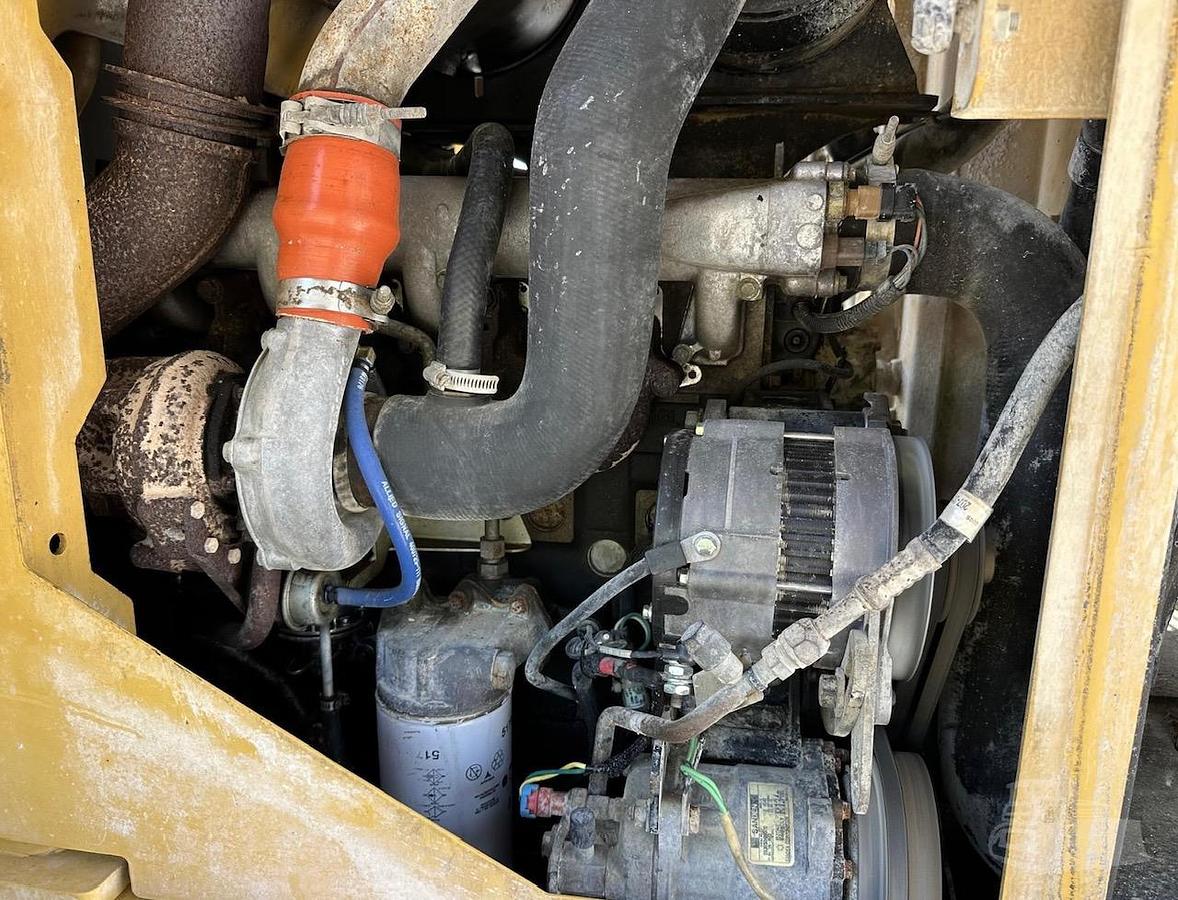 Used 2006 CATERPILLAR 928G