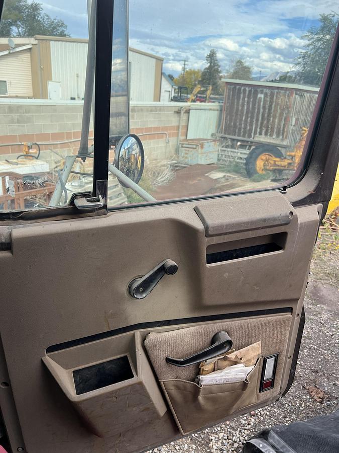 Used 1990 INTERNATIONAL 8300 Eagle