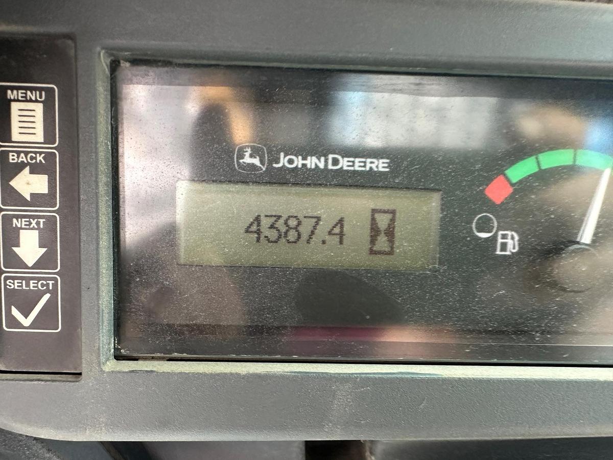 Used 2017 DEERE 332G