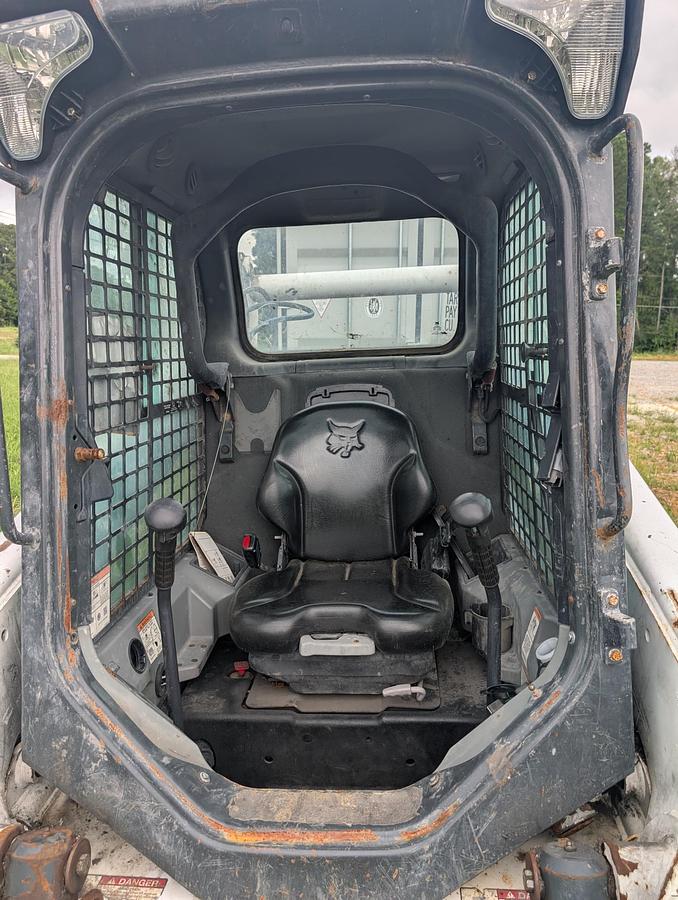 Used 2023 BOBCAT S740