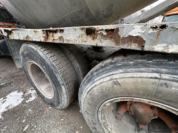 Used 2005 MACK CV713