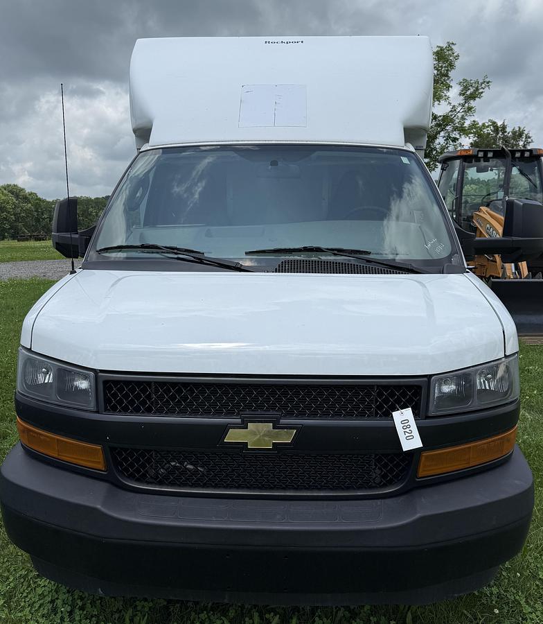 Used 2023 CHEVROLET Express 3500